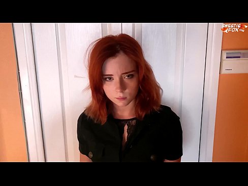 ❤️ Apsaugos darbuotojas nubaudė gražią moterį už vagystę iš parduotuvės - sperma burnoje ☑ Porno prie mūsų ❌